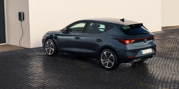 SEAT Leon PHEV charging cable