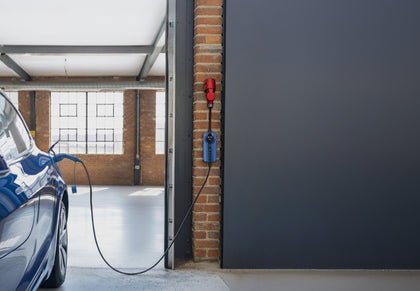 Mobile Type 2 charger or fixed wallbox: what suits you best?