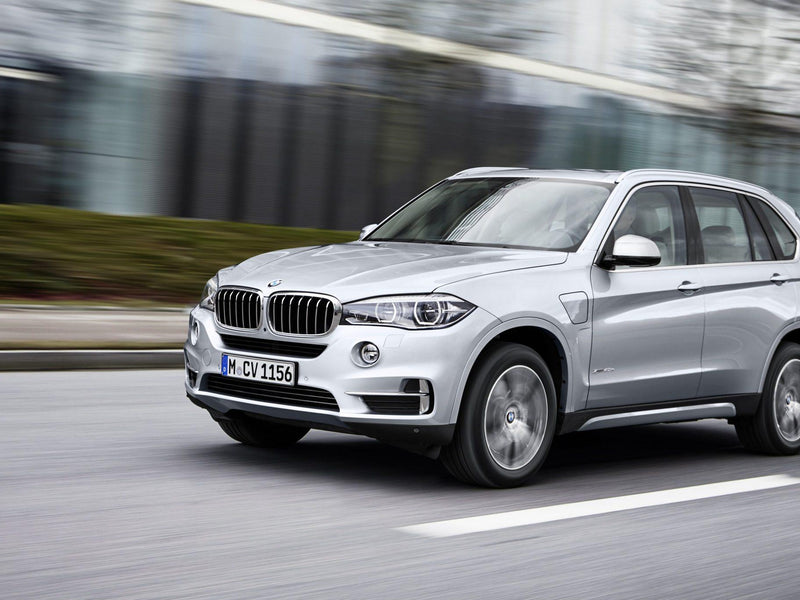 BMW X5 XDrive charging cable
