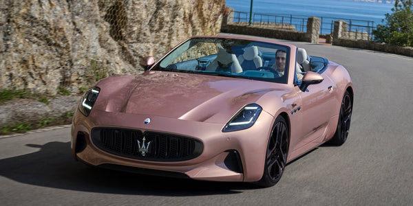 Maserati GranCabrio Charging cable