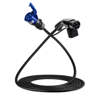 Adapterkabel Typ 2 (Ladestationsseite) auf 16A 3-polige blaue CEE-Buchse