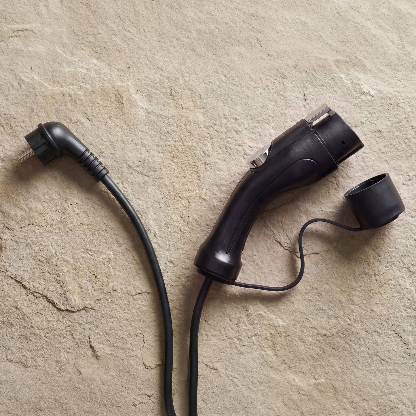 Typ 1 - schuko | Einstellbare 8A - 16A | 3,7kW Ladekabel